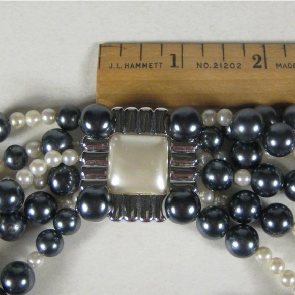 Imitation Pearl Necklace 20 Inch Silvertone Collar Beaded Statement Multi-Stran - Picture 4 of 11